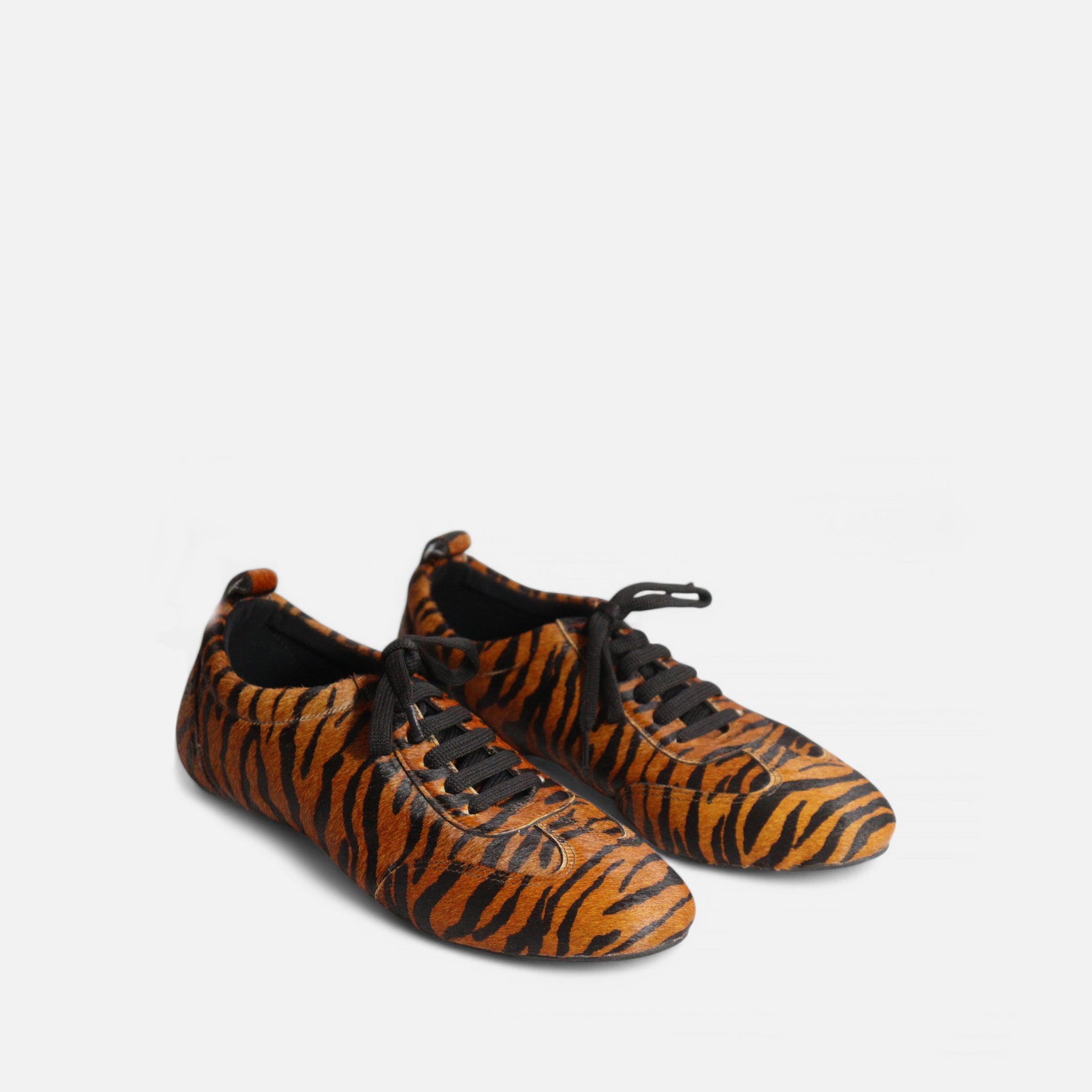 Tênis Oxford em Couro Animal Listrado Caramelo