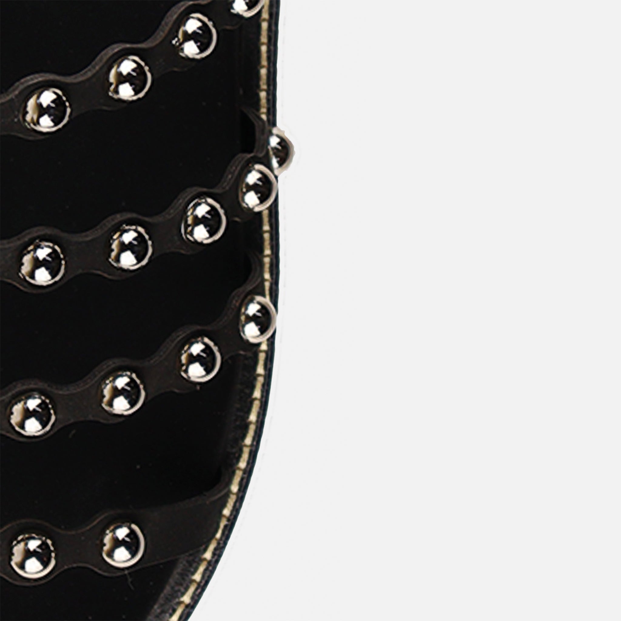 Papete com aplicação em Couro Nobuck Preto