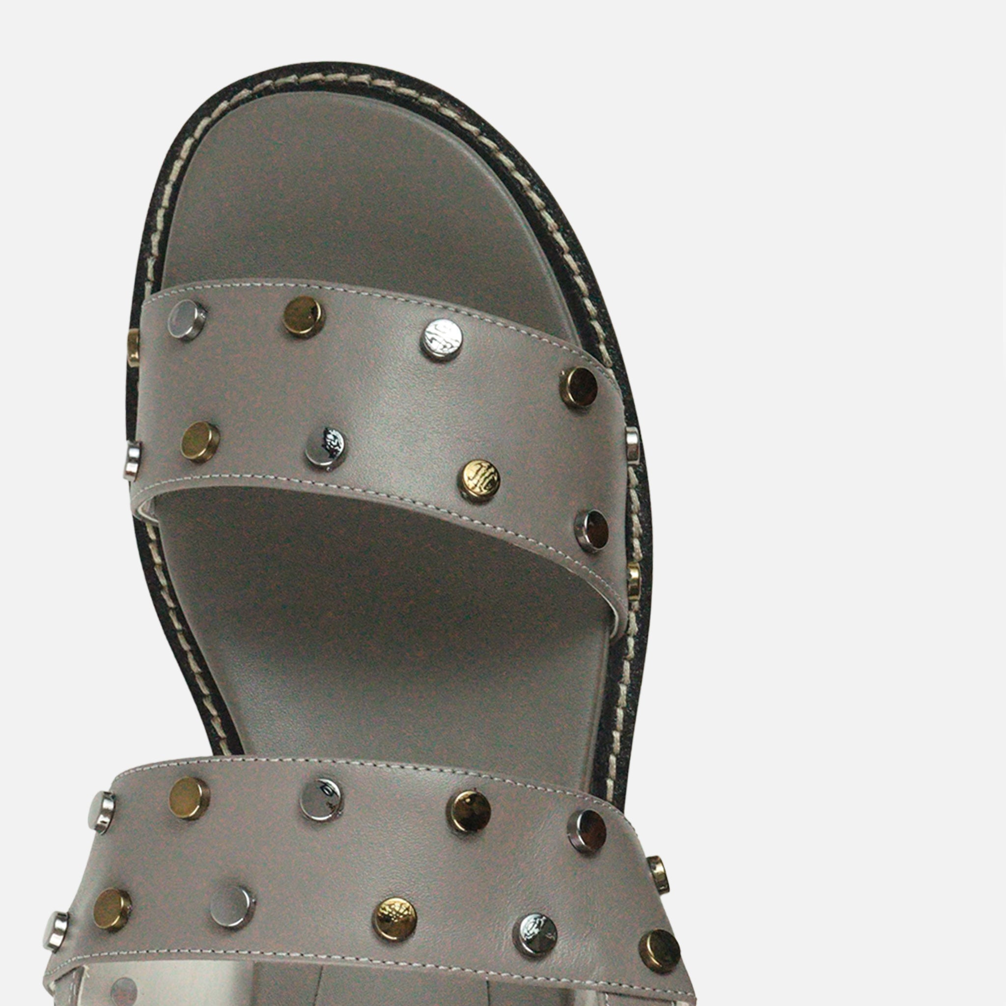 Papete Dots em Couro Cimento