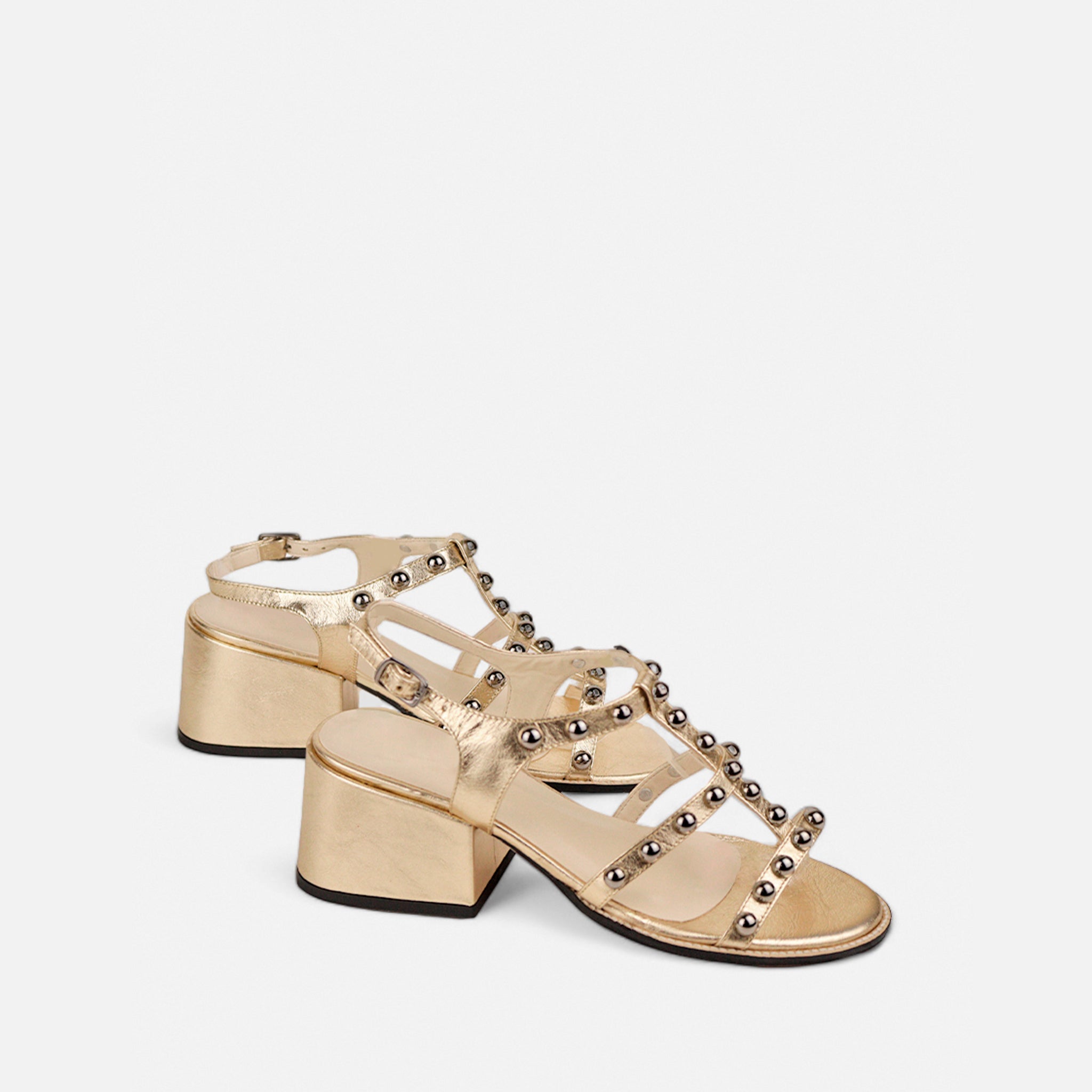 Sandália de Aplicações Salto Médio em Couro Ouro Light