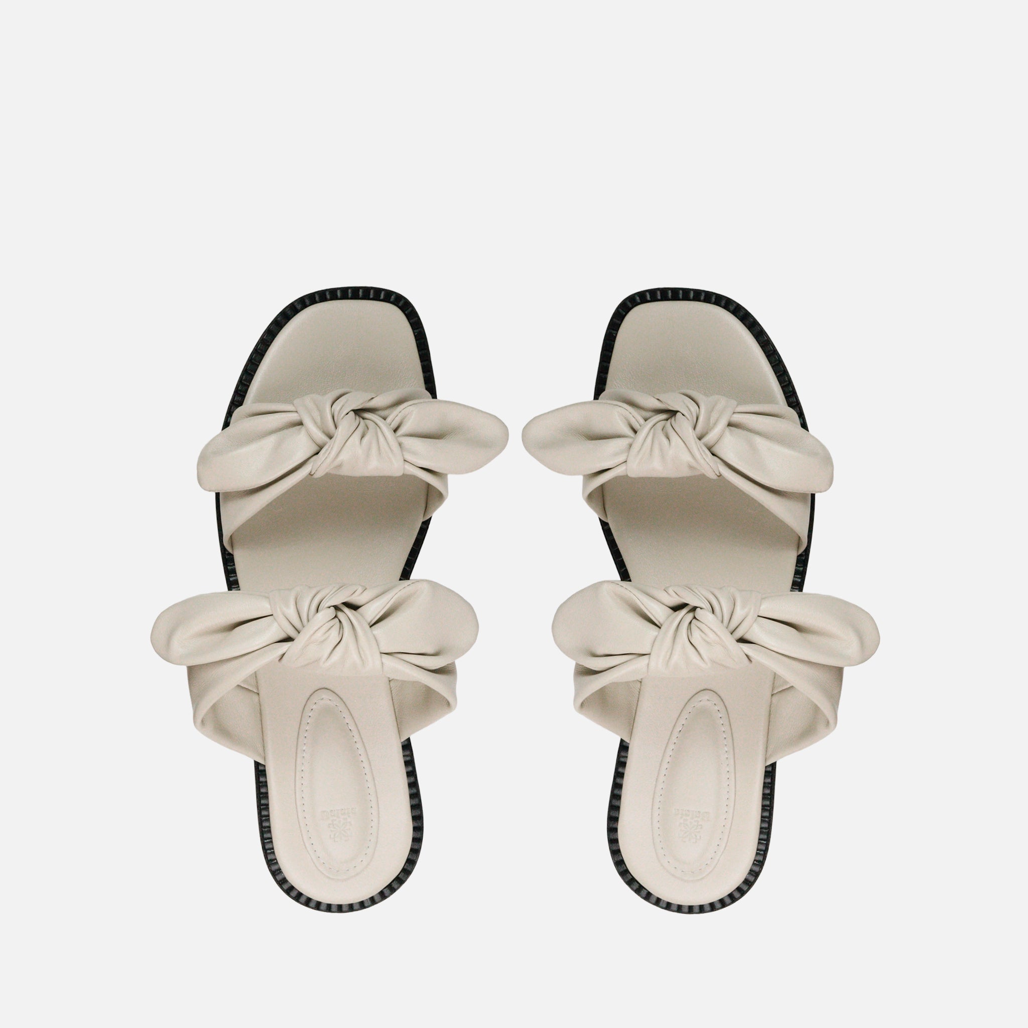 Rasteira Laços em Couro Off White