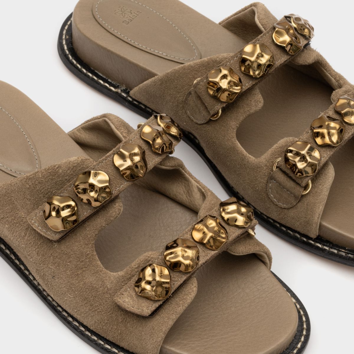 Papete Medalha Orgânica em Camurça Khaki