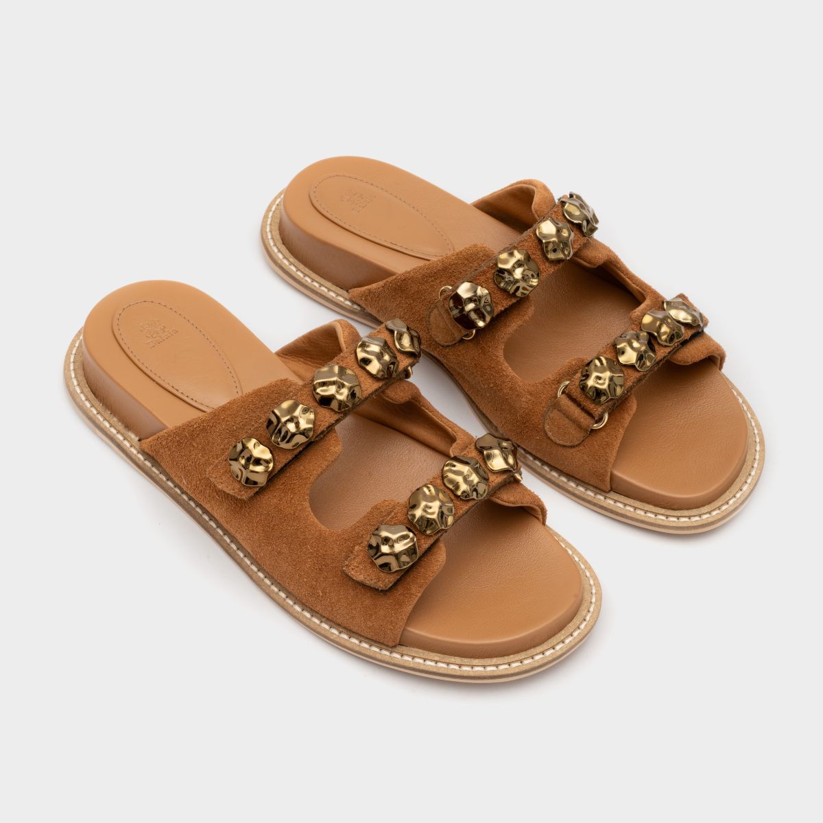 Papete Medalha Orgânica em Camurça Carmel