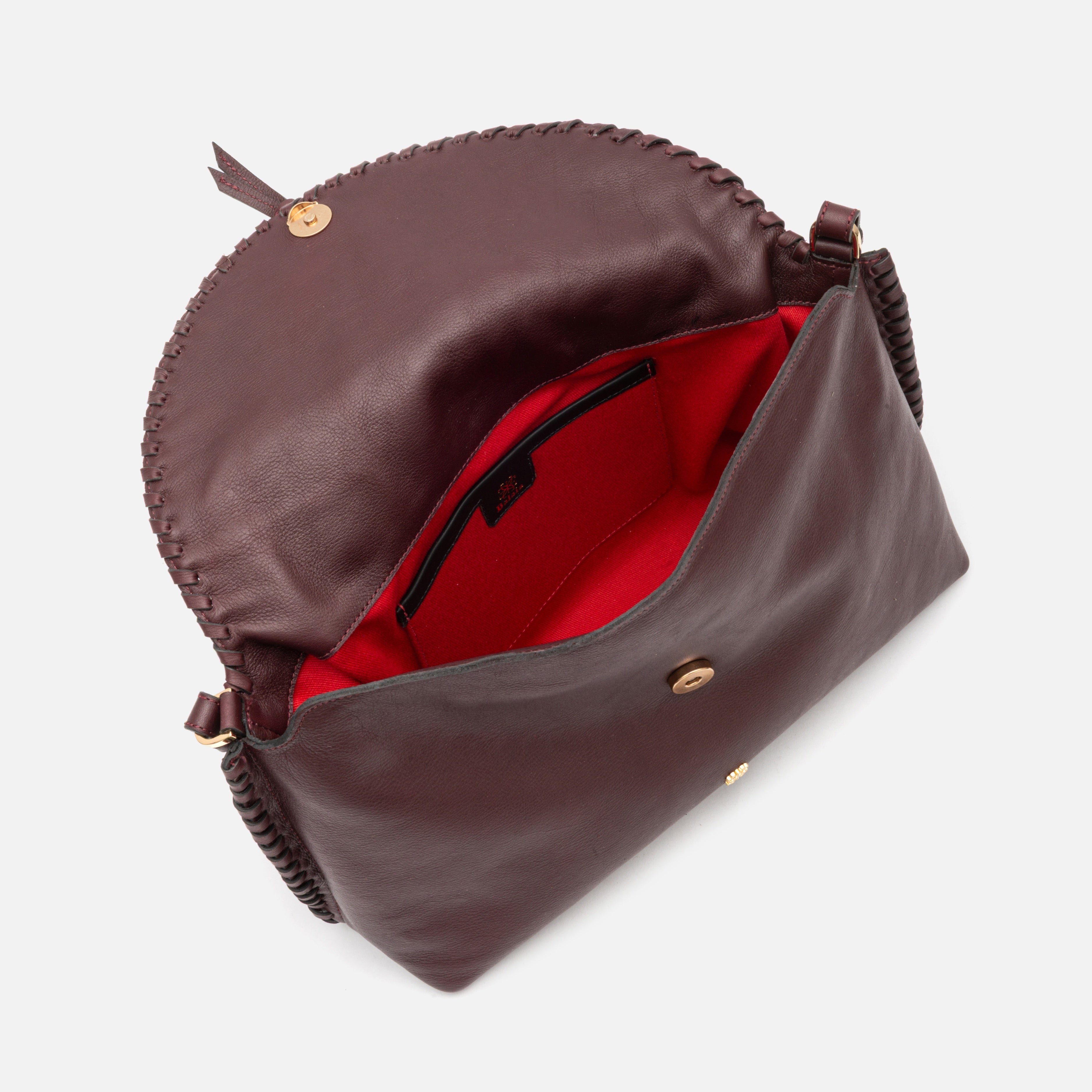 Bolsa Ivy em couro cabernet