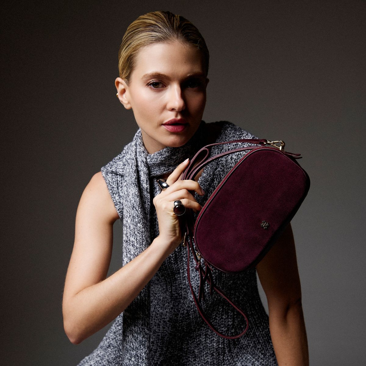 Bolsa Lívia em Couro Cabernet