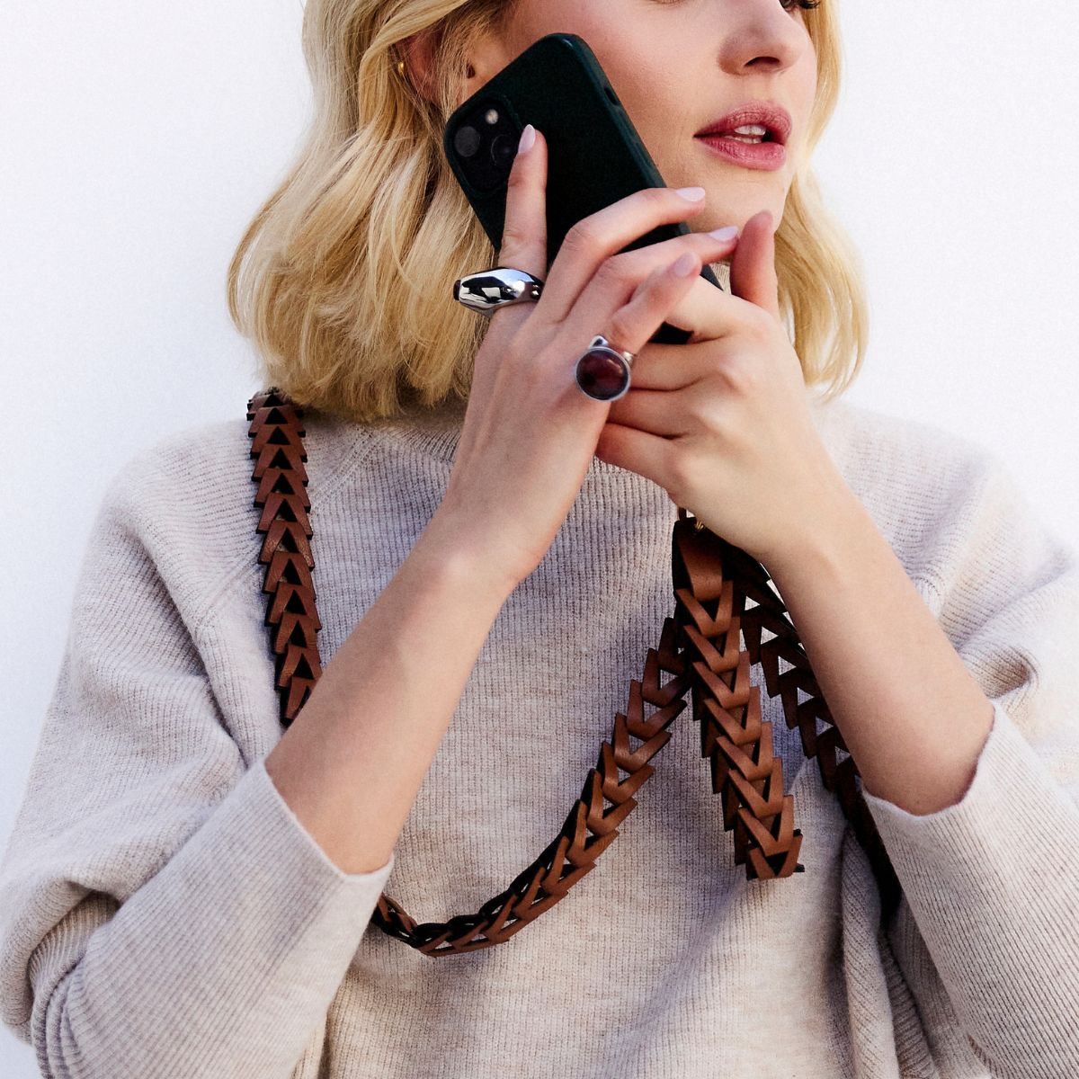 Phone Strap em Couro Carmel