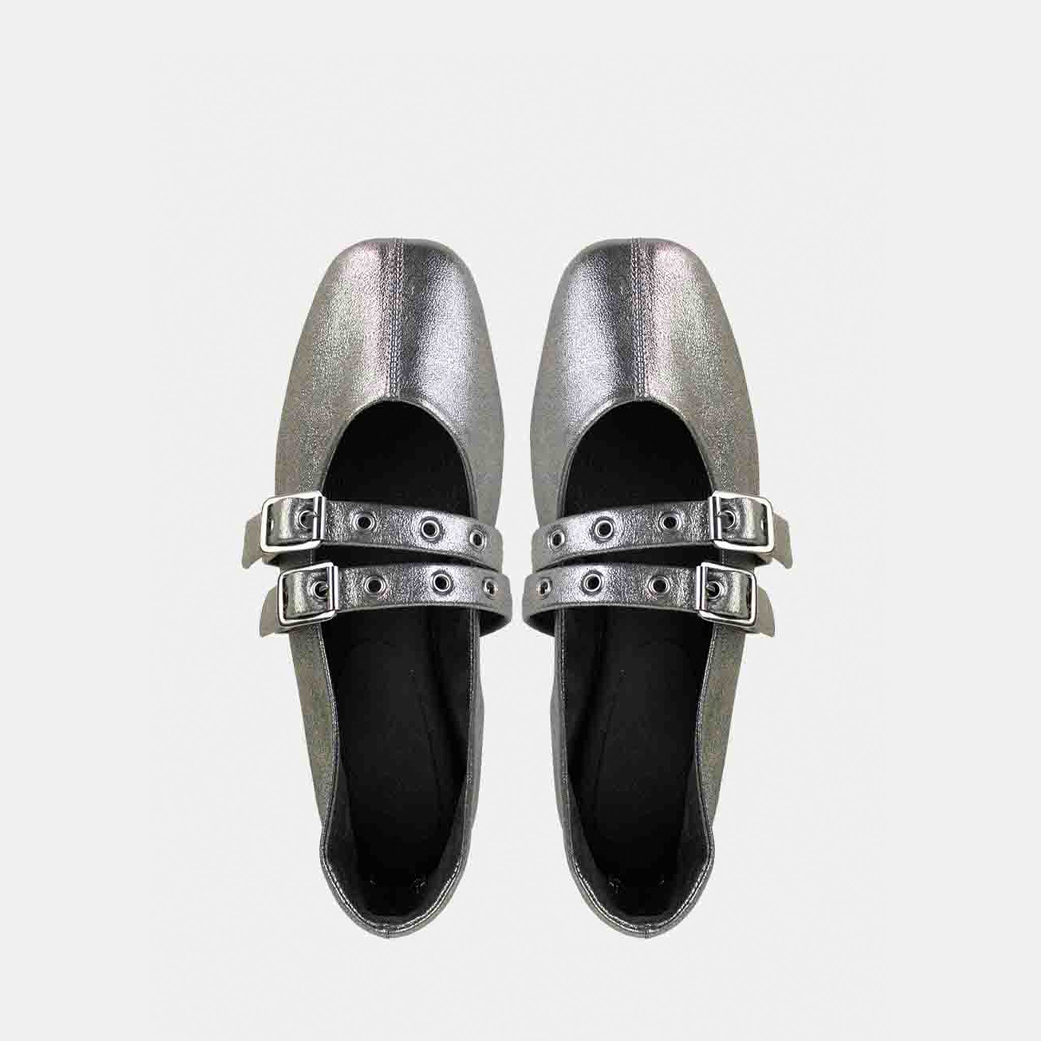 Sapatilha Mary Jane com Fivelas em Couro Pewter
