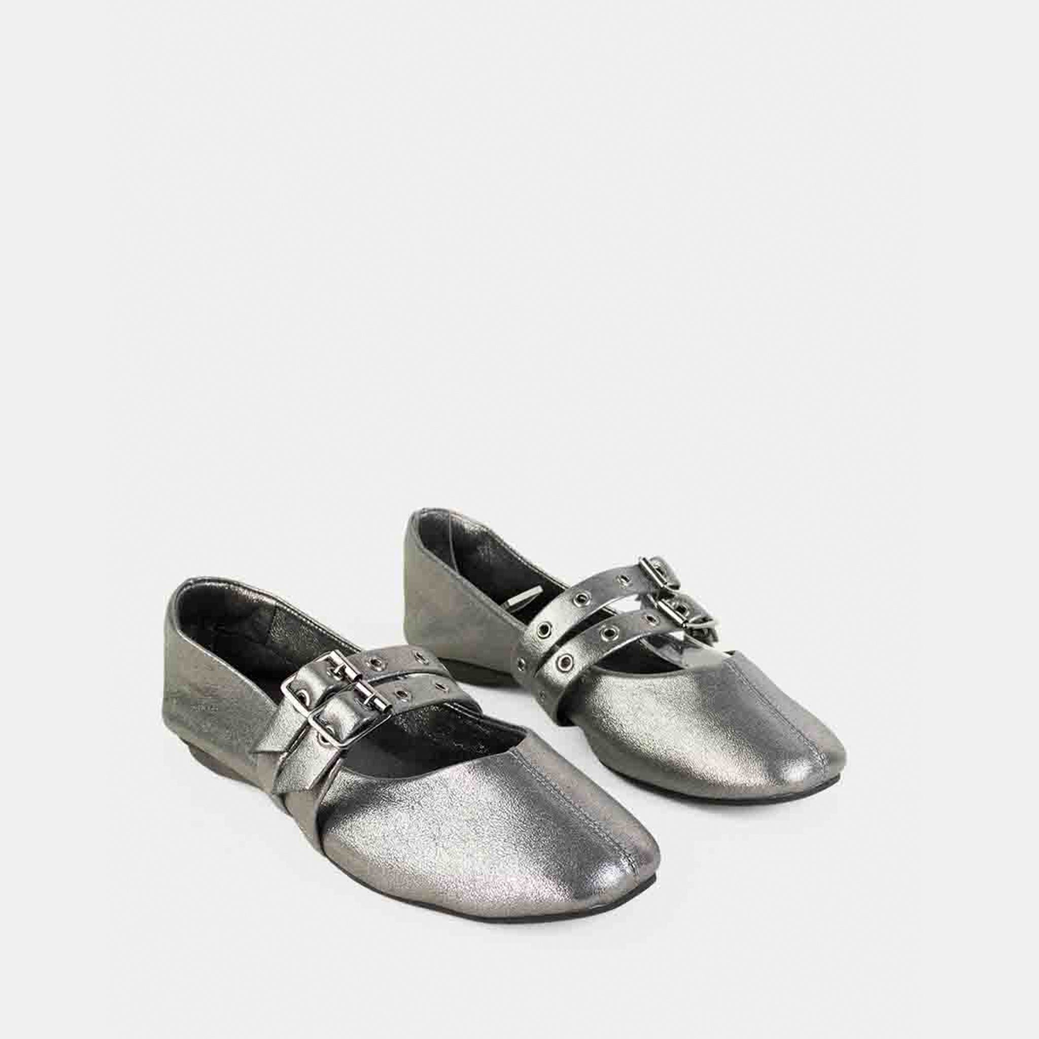 Sapatilha Mary Jane com Fivelas em Couro Pewter