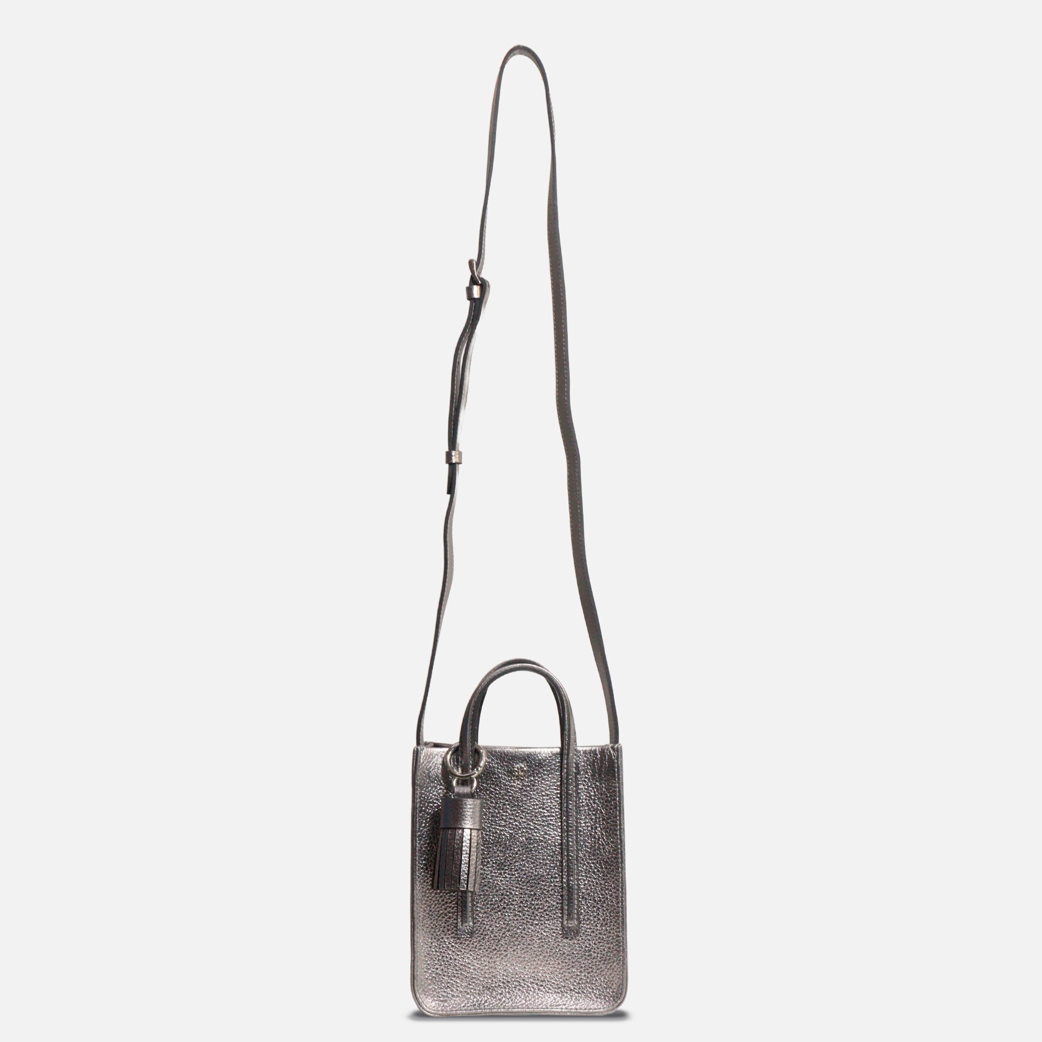 Bolsa Ana P em Couro Inox