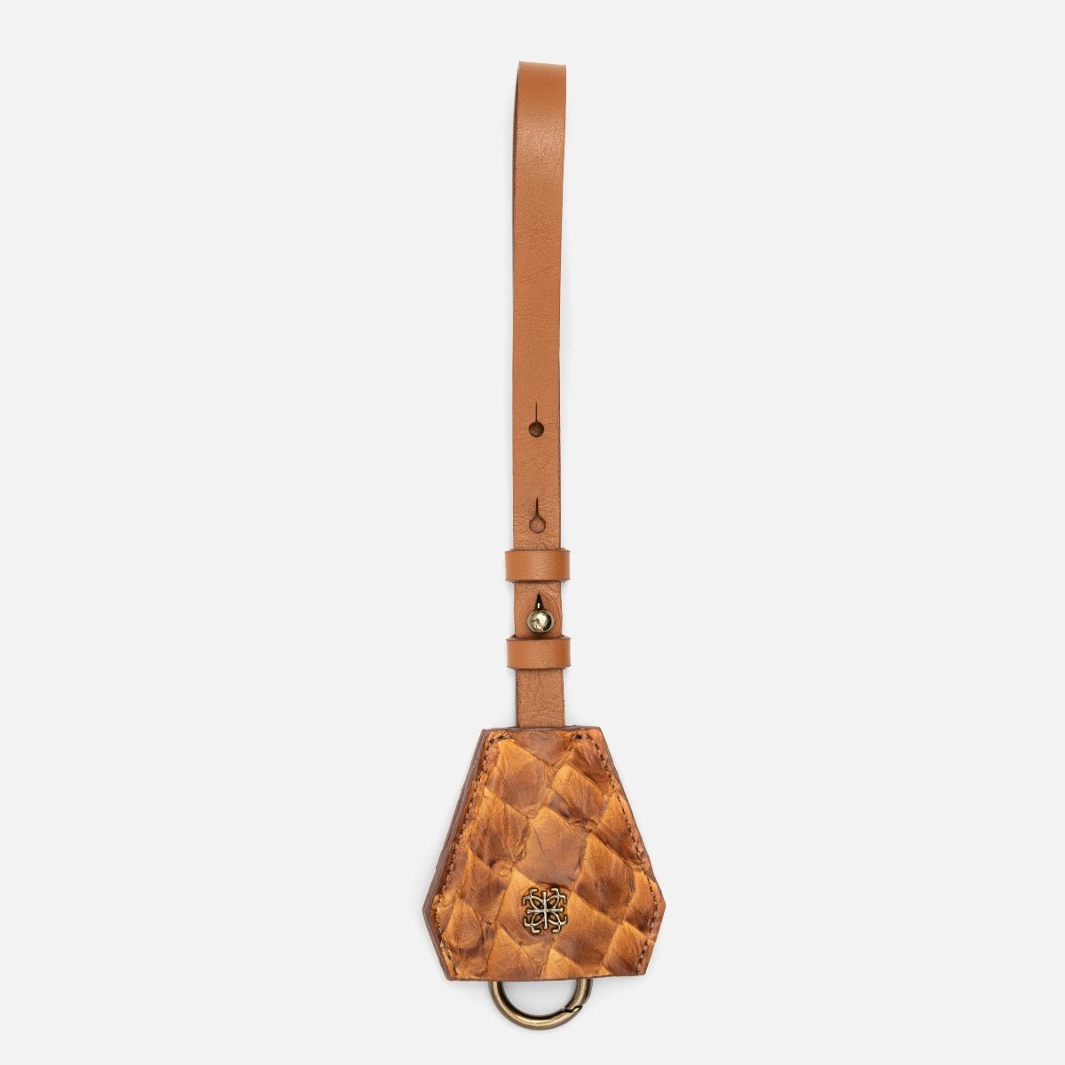Bag Charm Multifuncional em Couro Pirarucu Carmel - Balaia