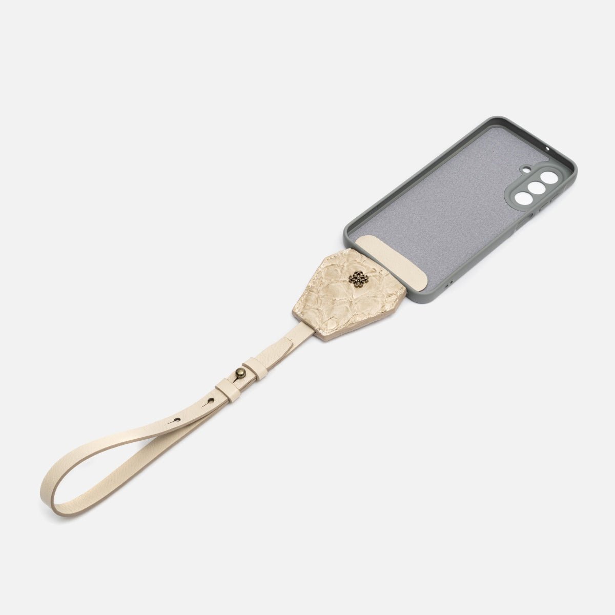 Bag Charm Multifuncional em Couro Pirarucu Off White - Balaia