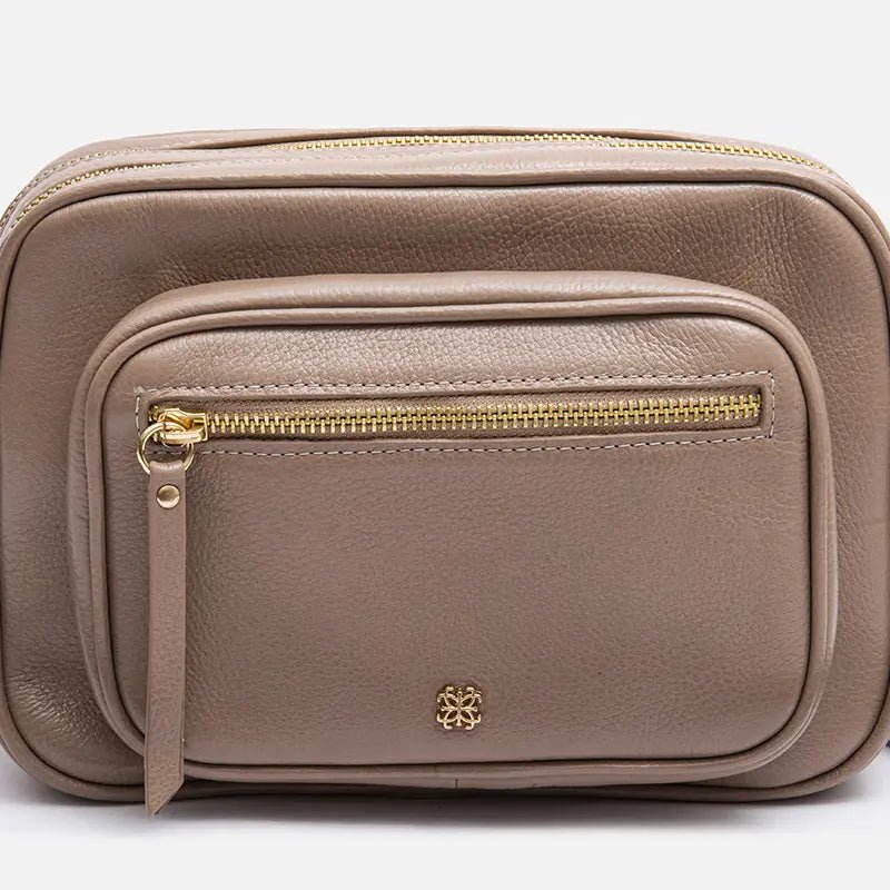 Bolsa Cecília em Couro Fendi - Balaia