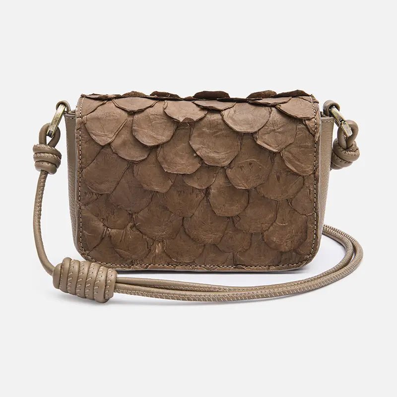 Bolsa Selena em Couro Pirarucu Grigio - Balaia