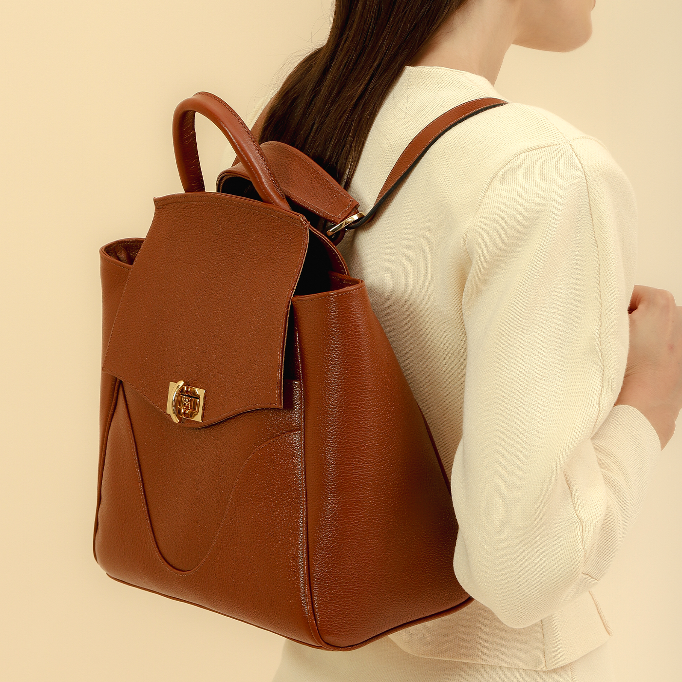 Mochila Rebeca G em Couro Cognac