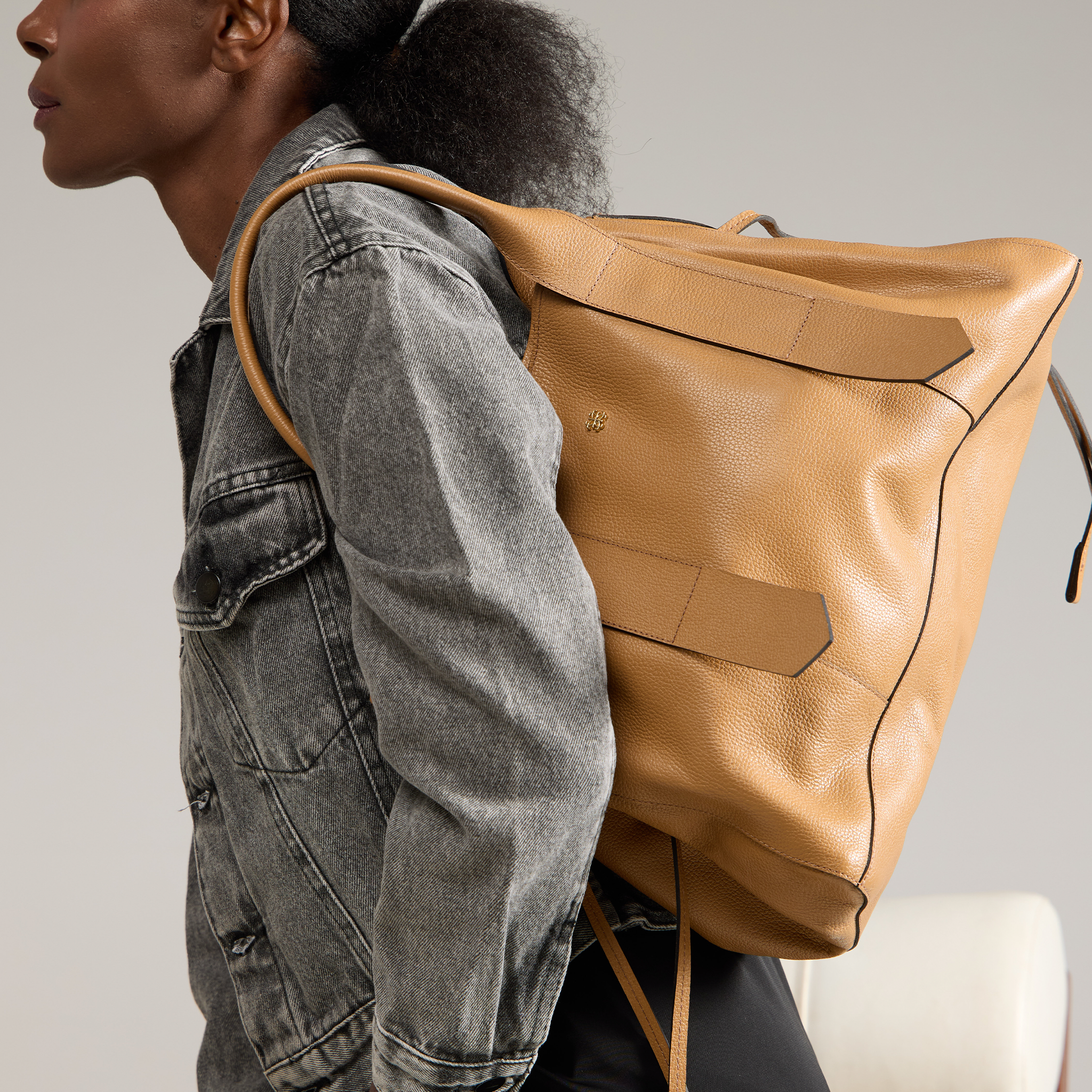 Bolsa Bianca com forro em Couro Pecan