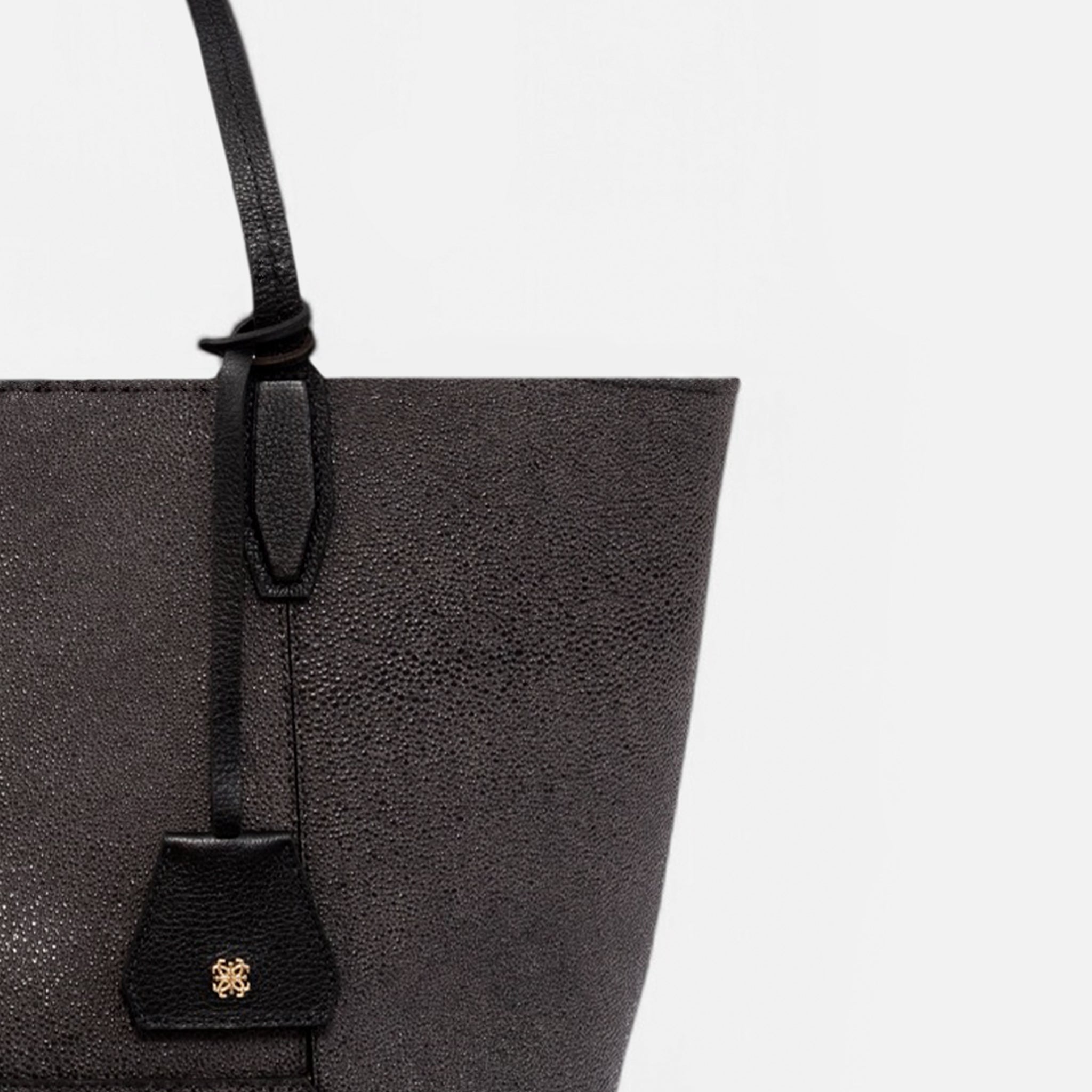 Bolsa Nanda G em Couro Preto Ray