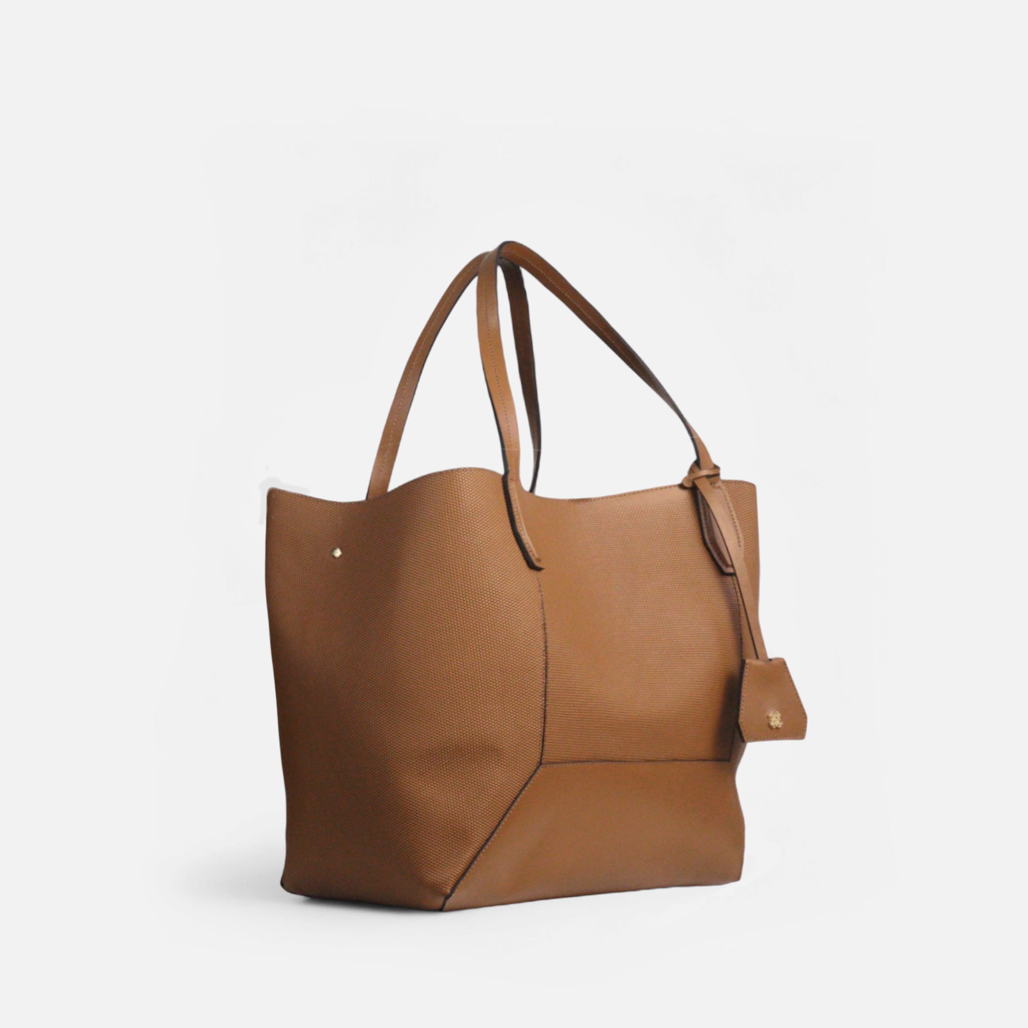 Bolsa Nanda G em Couro Colméia Carmel