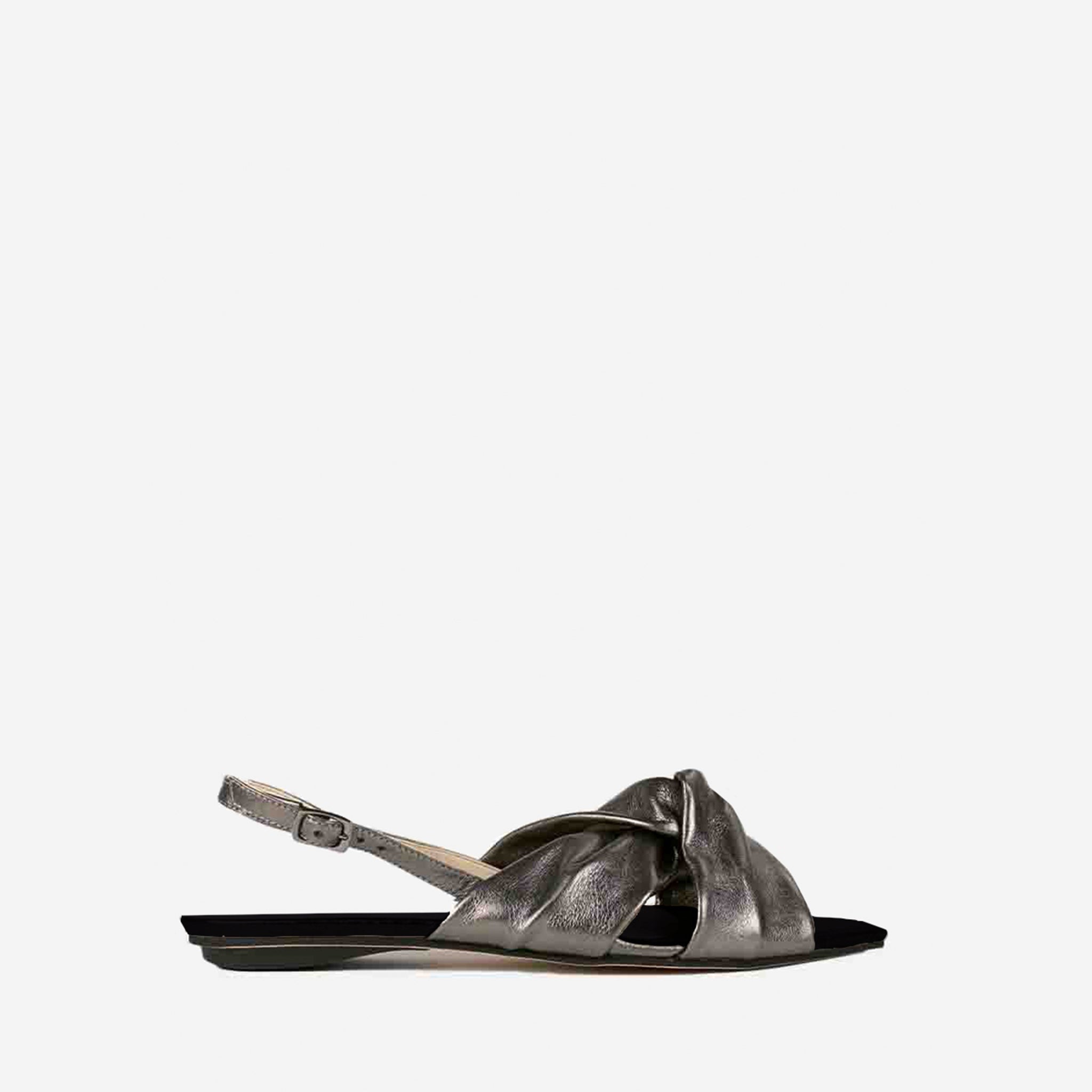 Slingback Tiras Entrelaçadas Pillow em Couro Carbono - Balaia