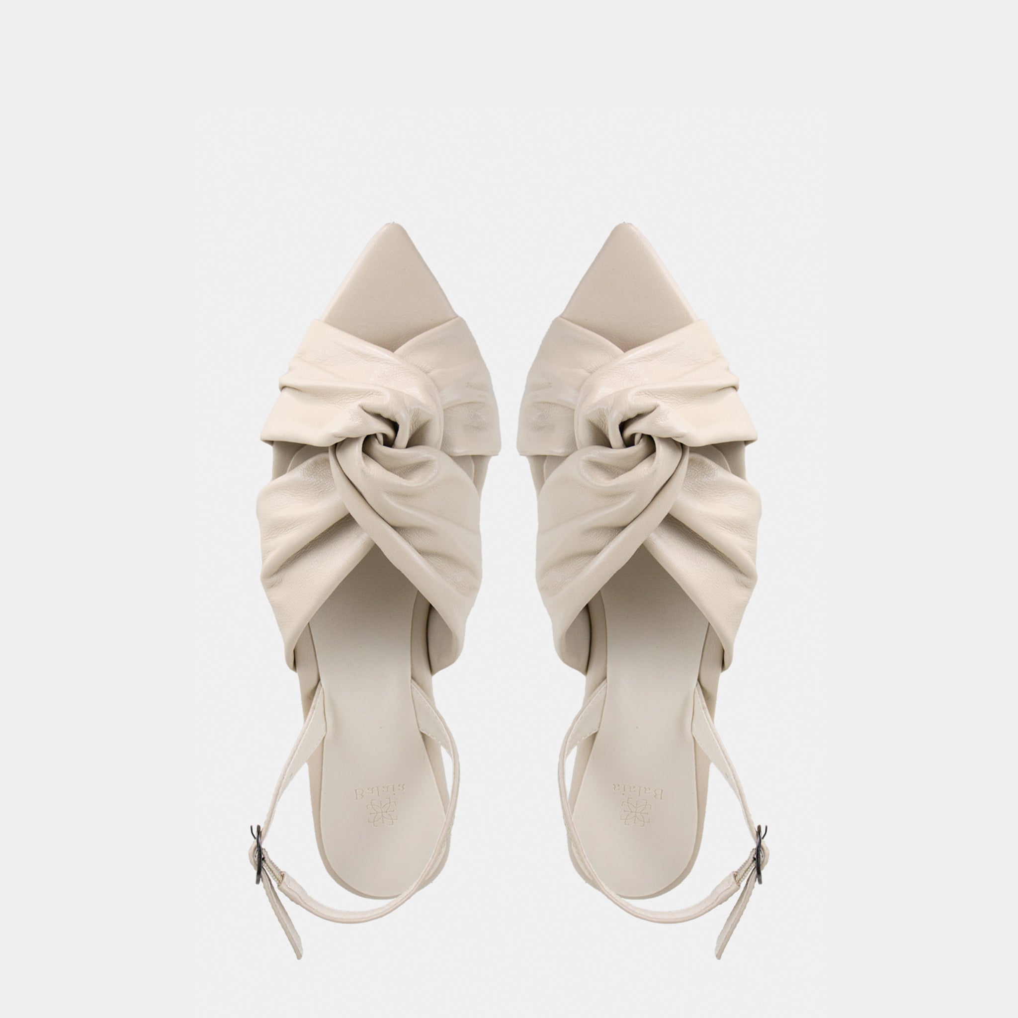 Slingback Tiras Entrelaçadas Pillow em Couro Off White - Balaia