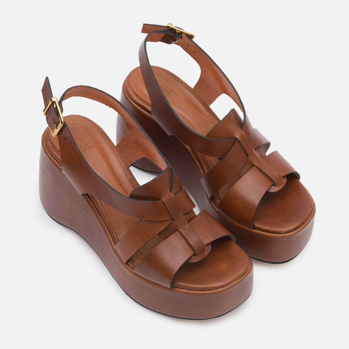 Sandália plataforma tiras carmel