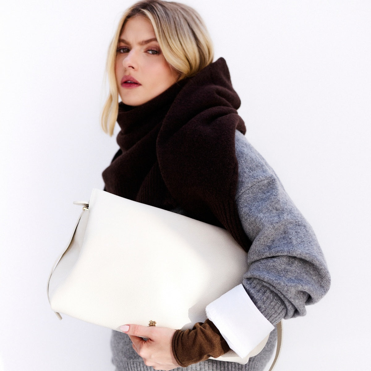 Bolsa Carmen Off White