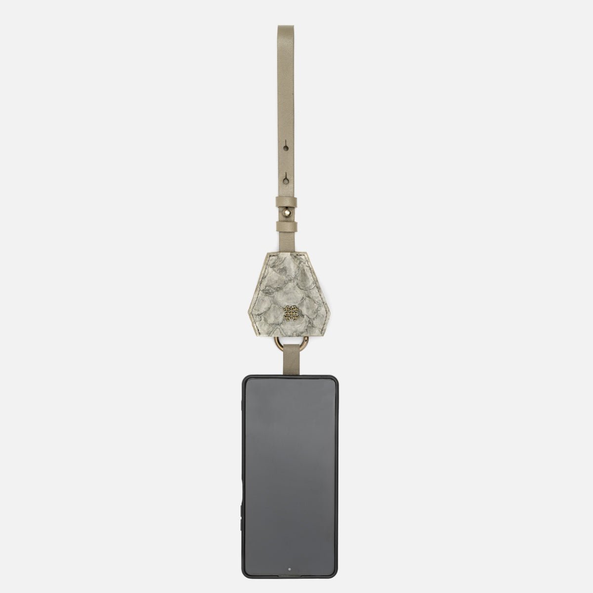 Bag Charm Multifuncional em Couro Pirarucu Cinza - Balaia