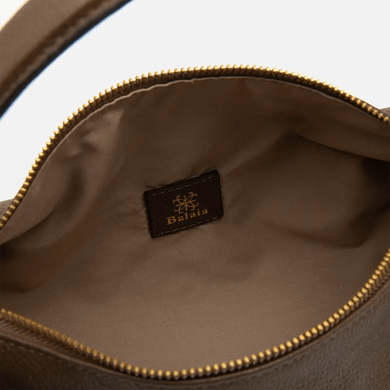 Bolsa Jade Cilíndrica em Couro Taupe - Balaia
