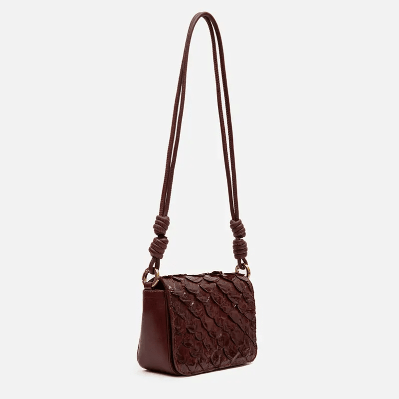 Bolsa Selena em Couro Pirarucu Cabernet - Balaia