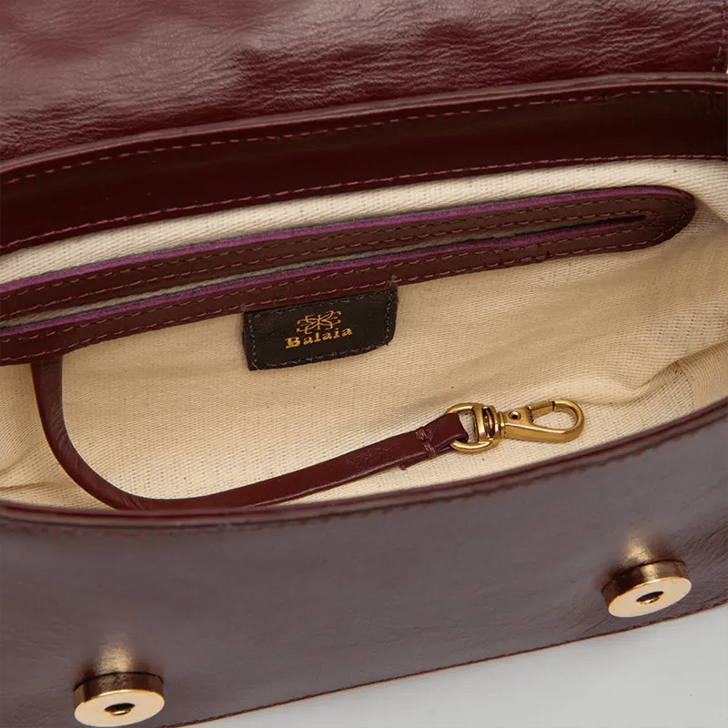 Bolsa Selena em Couro Pirarucu Cabernet - Balaia
