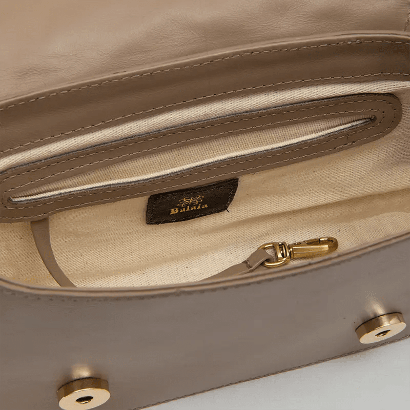 Bolsa Selena em Couro Pirarucu Grigio - Balaia