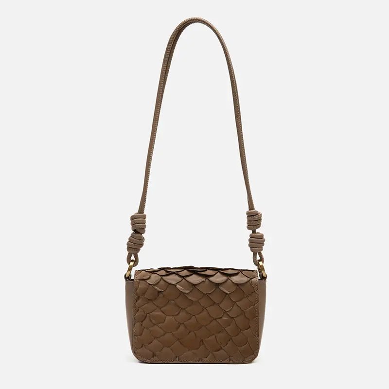 Bolsa Selena em Couro Pirarucu Grigio - Balaia