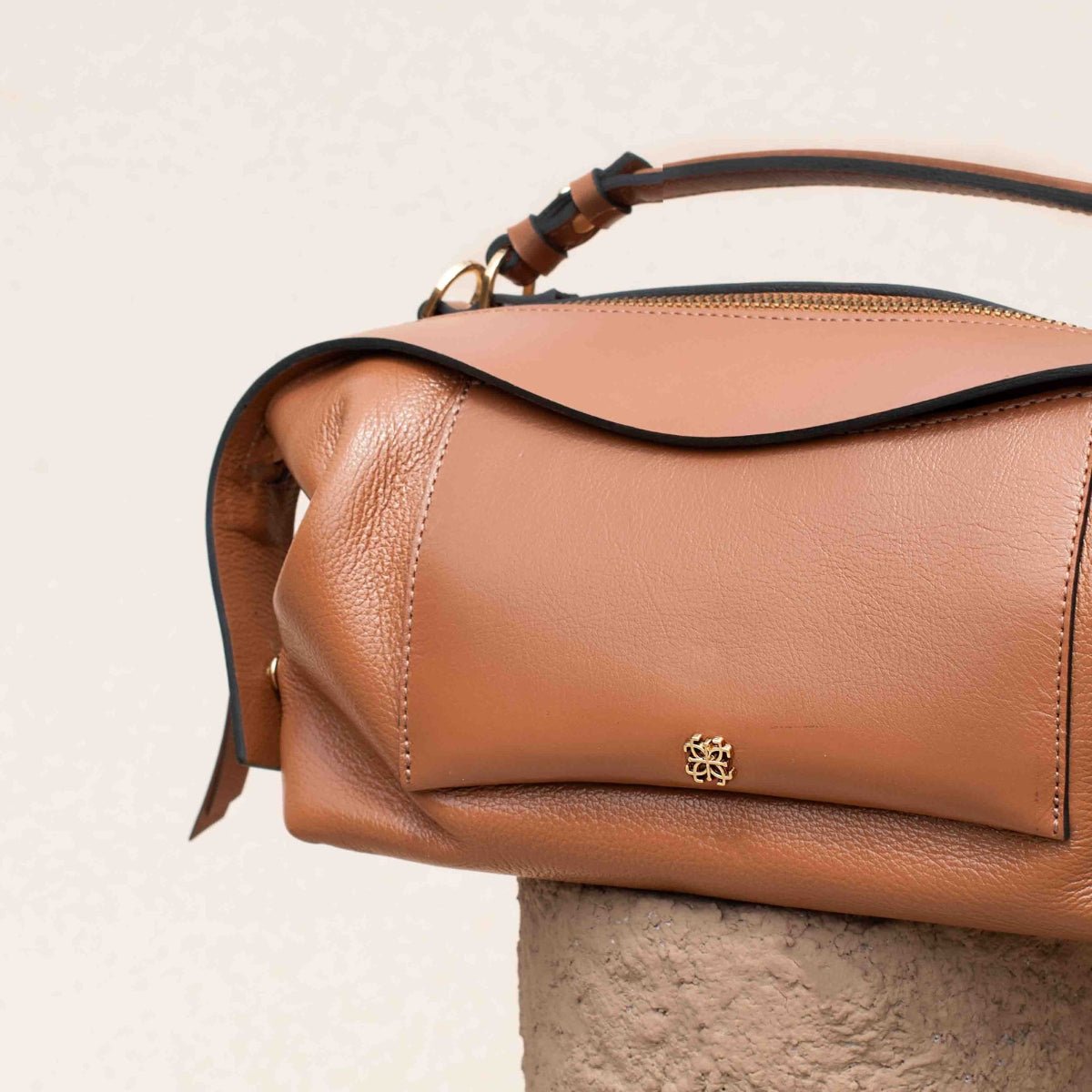 Bolsa Sil M em Couro Carmel - Balaia