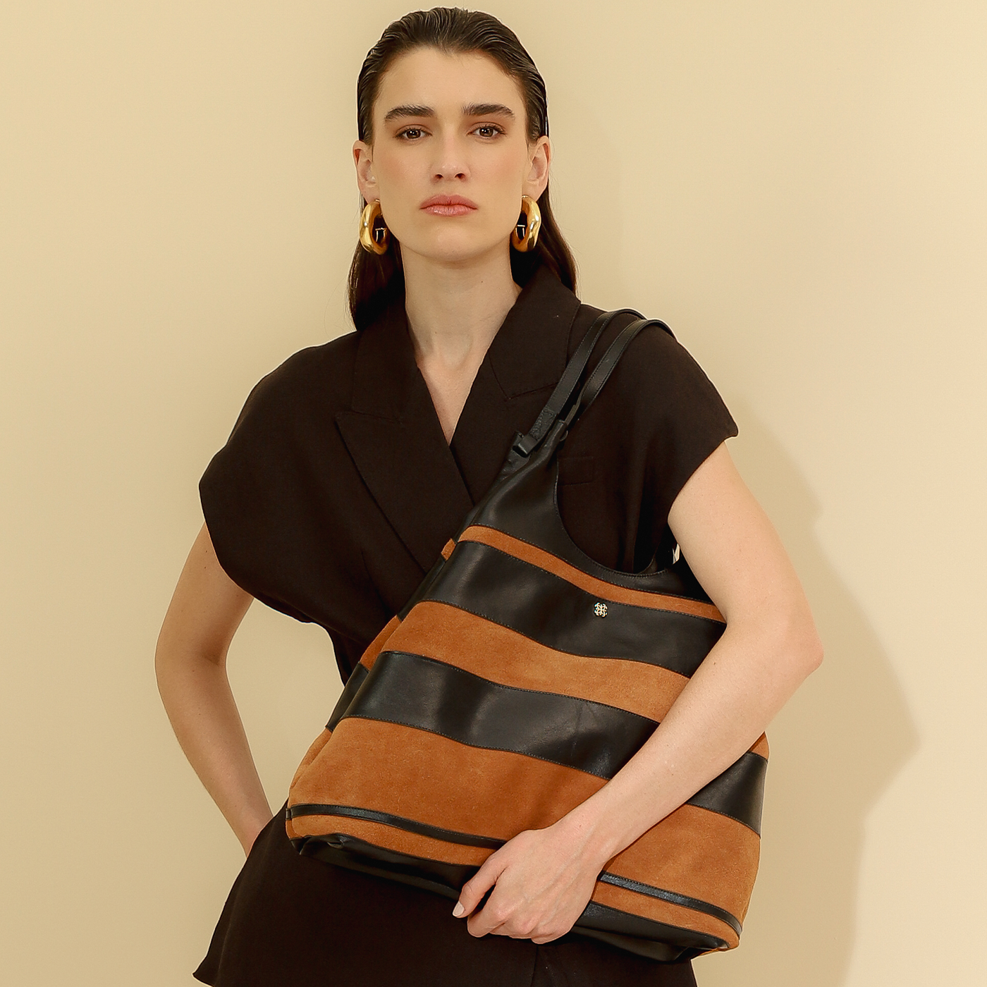 Bolsa Clara Tote Bicolor em Couro e Camurça