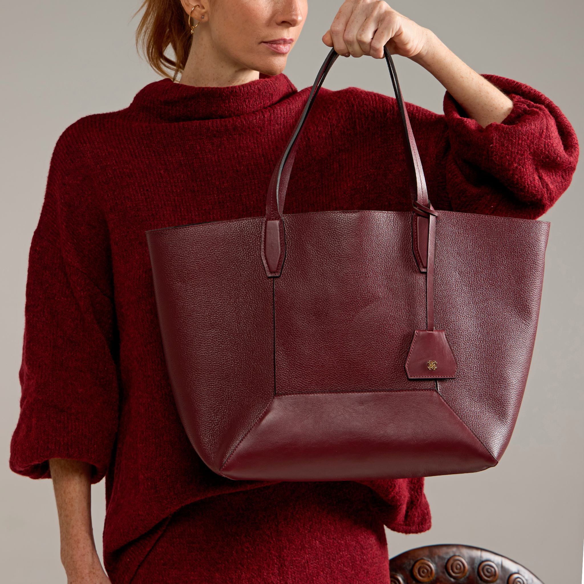 Bolsa Nanda G em Couro Cabernet