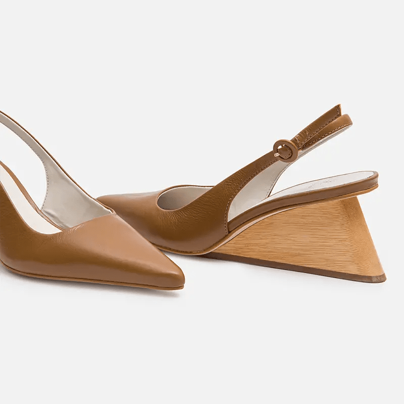 Scarpin Slingback Salto Arquitetônico Couro Carmel - Balaia