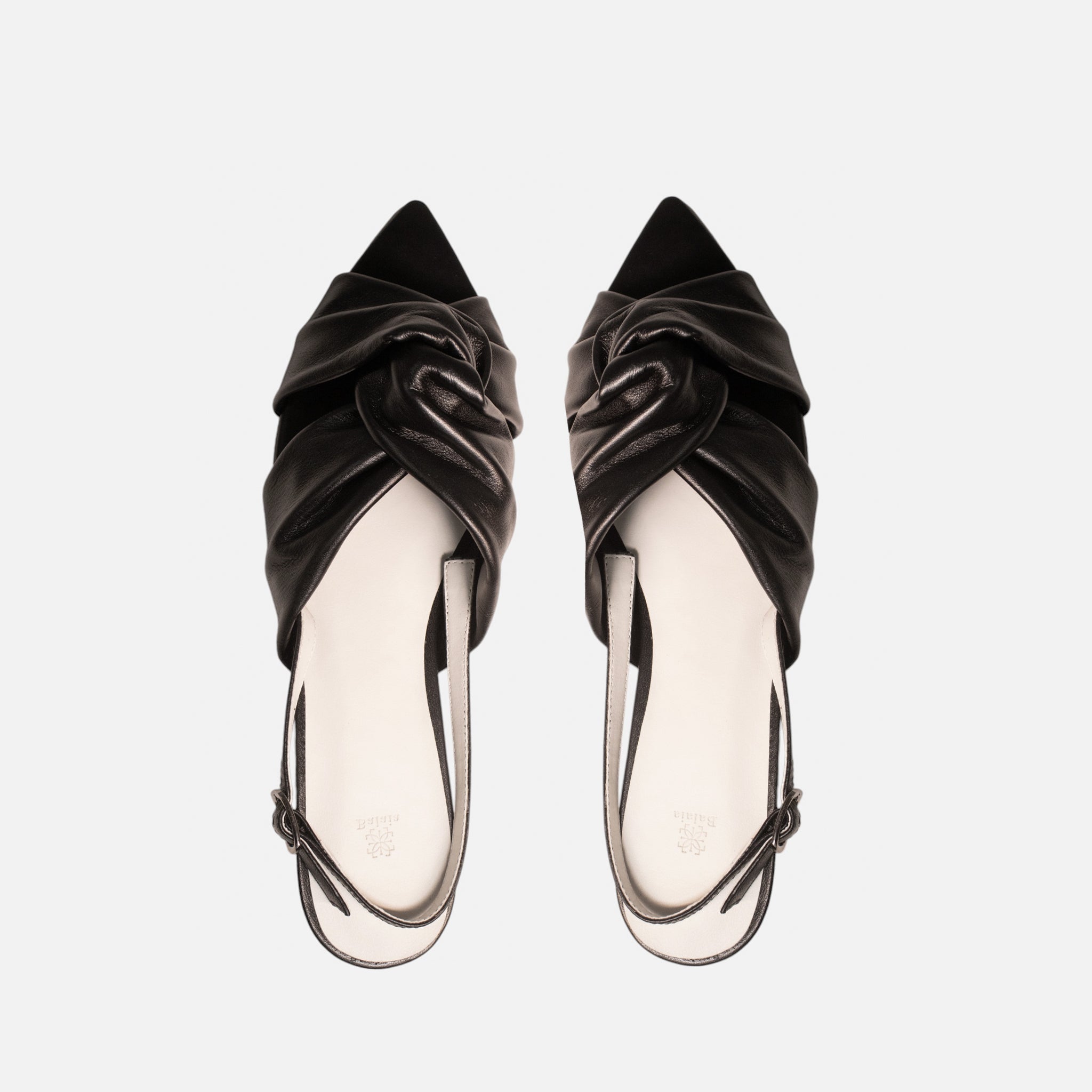 Slingback Tiras Entrelaçadas Pillow em Couro Preto - Balaia