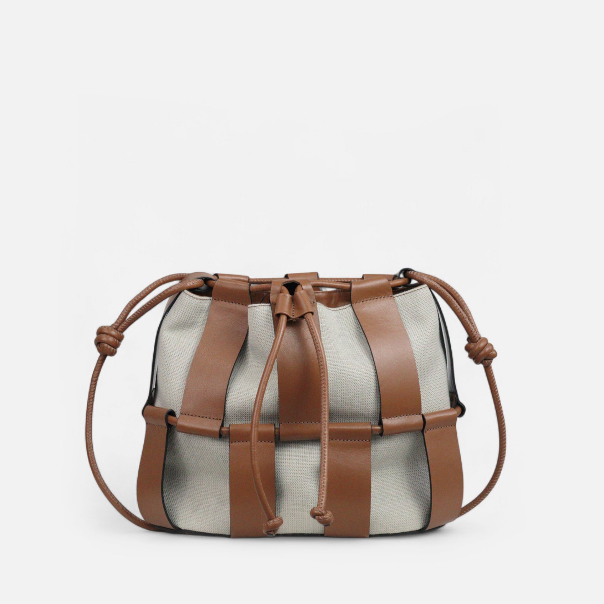 Bolsa Zena em Couro Carmel